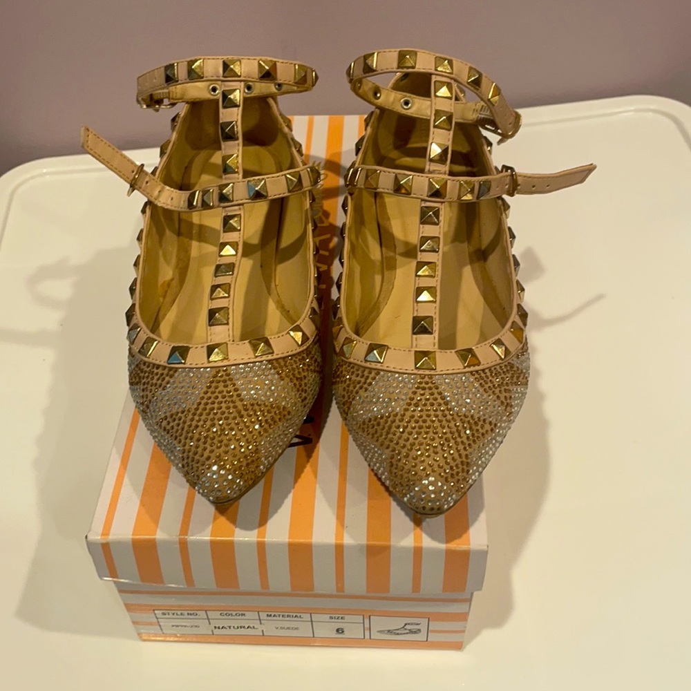 Wild Diva rhinestone dressy flats size 6
